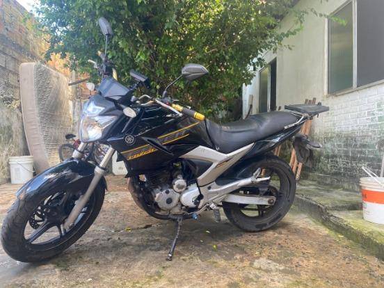 YAMAHA FZ1 FAZER YAMAHA FZ1 FAZER